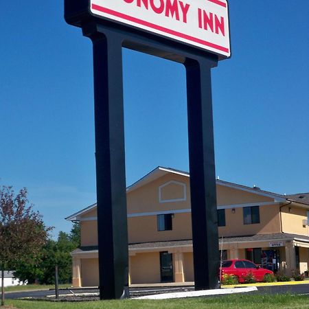 Economy Inn Wentzville Eksteriør billede